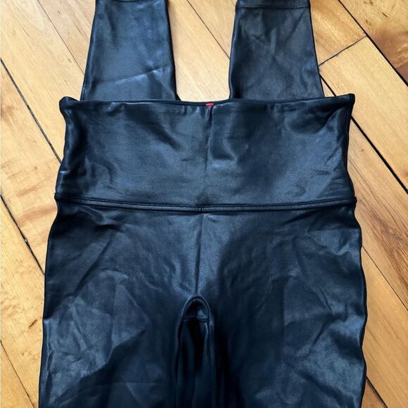 Spanx Black Faux Leather Leggings Size Large Women's - Picture 3 of 6
